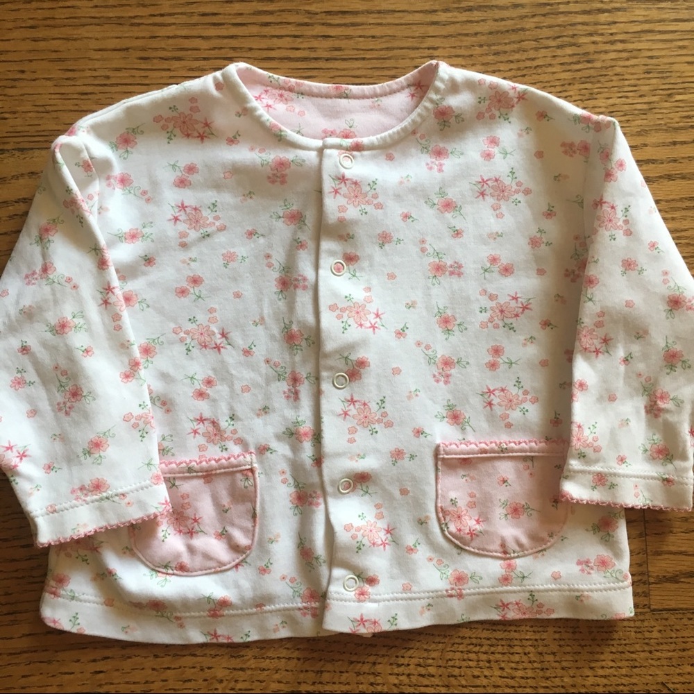 Kissy Kissy Floral Top
